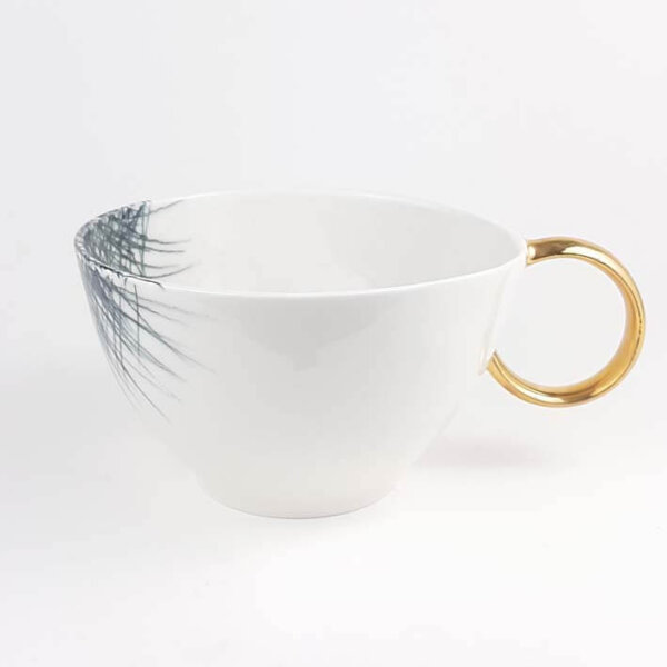 Coffee cup B&W